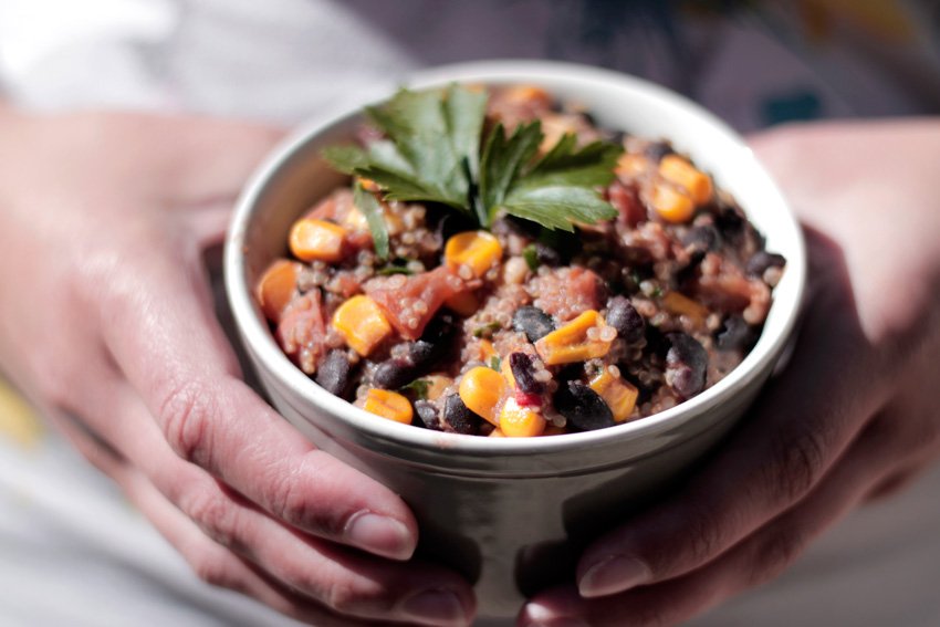 Na Cozinha – Quinoa Mexicana Vegan [Alecrim aos Molhos]
