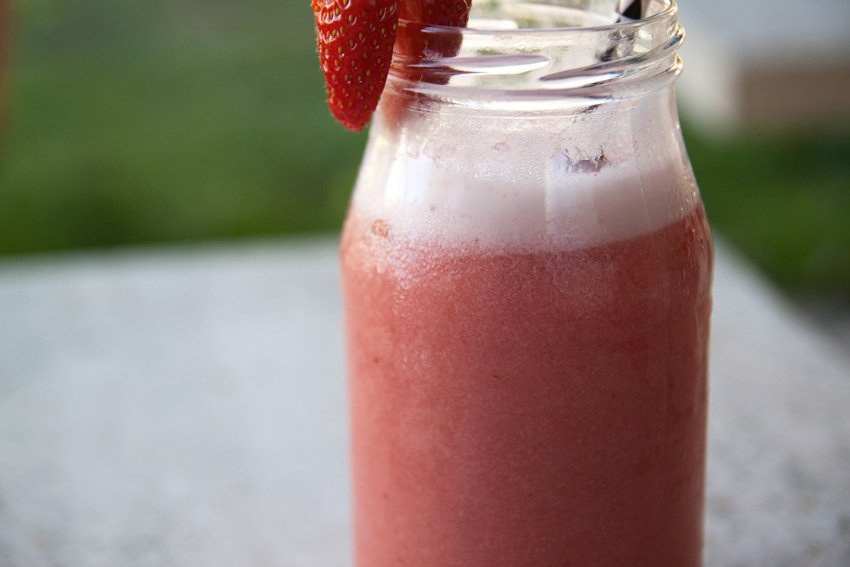 Na cozinha – Vitamina de Banana e Morango