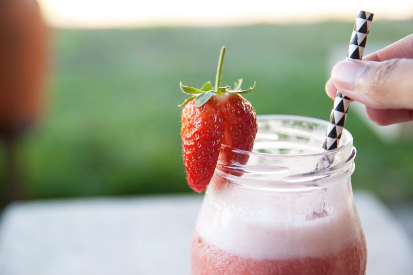 Na cozinha – Vitamina de Banana e Morango